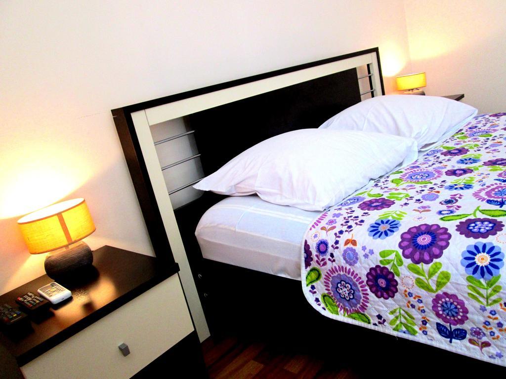 Max Comfort Hotel Kutaisi Esterno foto